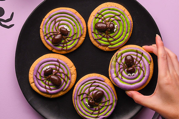 Creepy Crawler Cookies